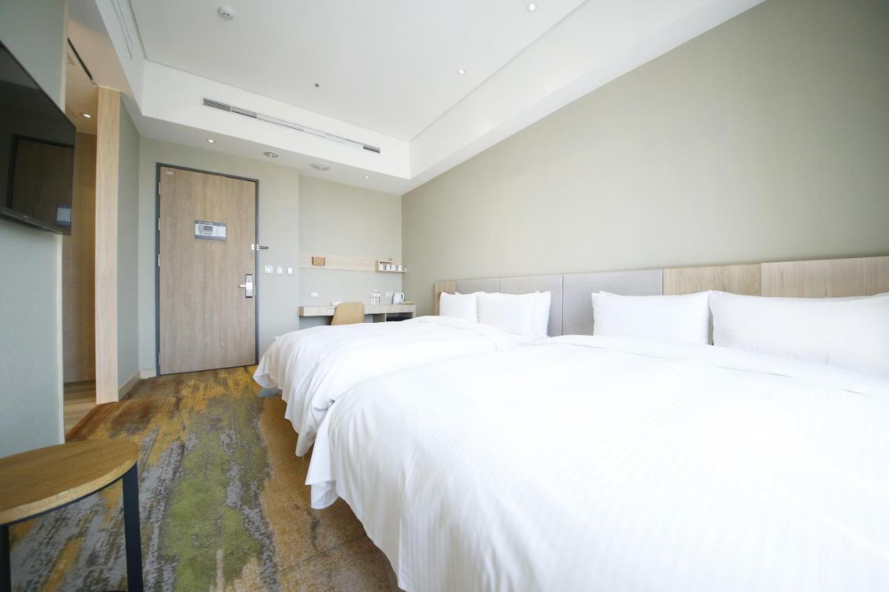 South Urban Hotel Chiayi City Exterior photo